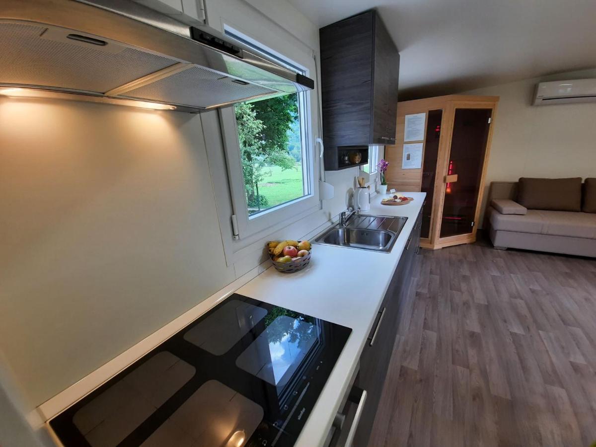 Chalet And Apartment Zonir With Sauna Кобарід Екстер'єр фото