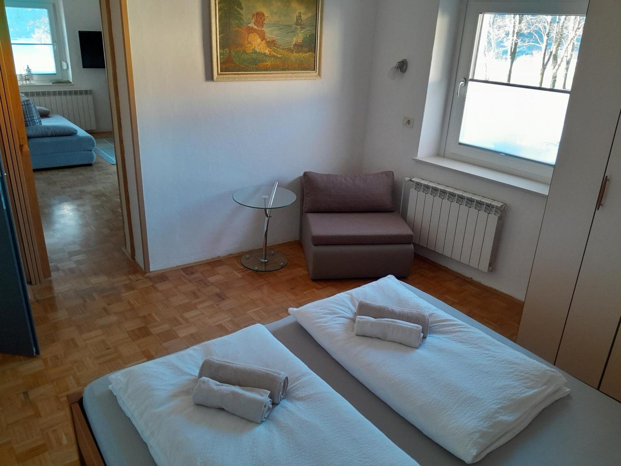 Chalet And Apartment Zonir With Sauna Кобарід Екстер'єр фото